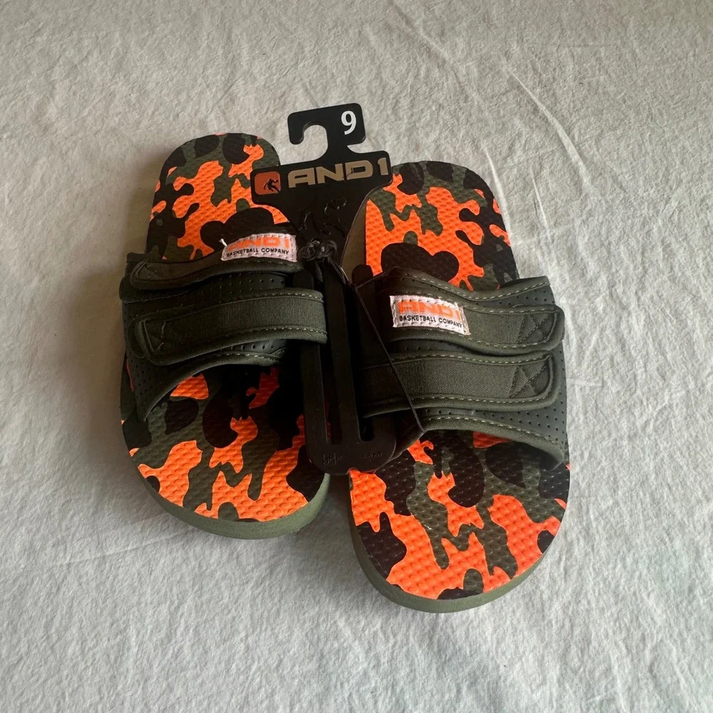 AND1 Men Military Camouflage Flip Flops Shoes Size 9 Adjustable Strap Summer NWT